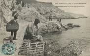 29 Finistere CPA FRANCE 29 "La Pointe du Raz, le port de Bestrée, préparatifs pour la pêche aux langoustes"