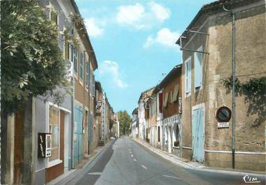 / CPSM FRANCE 32 "L"Ilsle de Noé, rue principale"