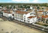 33 Gironde / CPSM FRANCE 33 "Soulac sur Mer, vue générale"