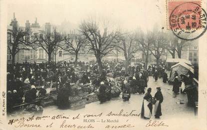 / CPA FRANCE 41 "Blois, le marché"