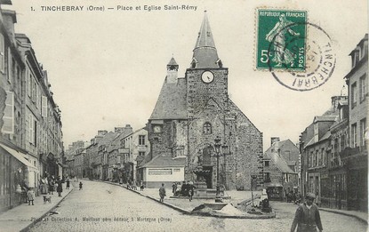 / CPA FRANCE 61 "Tinchebray, place et église Saint Rémy"