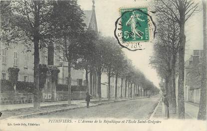 / CPA FRANCE 45 "Pithiviers, l'av de la République"