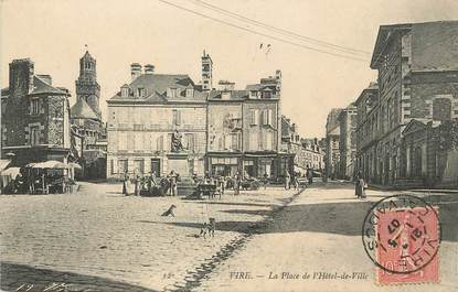 / CPA FRANCE 14 "Vire, la place de l'hôtel de ville"