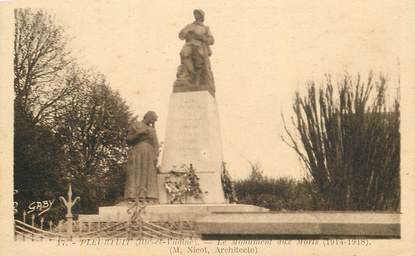 CPA FRANCE 35 "Pleurtuit, le monument aux morts"