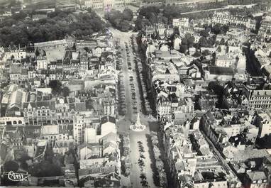 / CPSM FRANCE 51 "Reims, la place Drouet d'Erlon et la fontaine Subé"