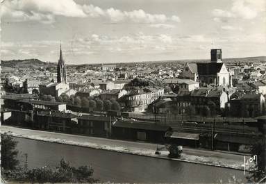 / CPSM FRANCE 47 "Agen, vue générale de la Cathédrale"