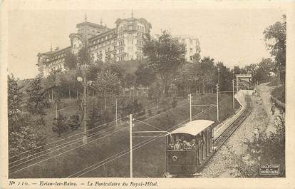 CPA FRANCE 74  "Evian les Bains, le funiculaire du Royal Hôtel"