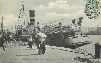 / CPA FRANCE 62 "Boulogne sur Mer, le vapeur à quai" / BATEAU