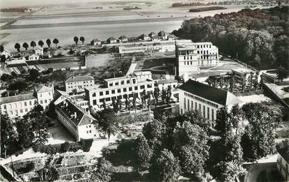 / CPSM FRANCE 77 "Melun, l'hôpital et l'école Normale"