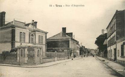 CPA FRANCE 61 "Trun, rue d'Argentan"