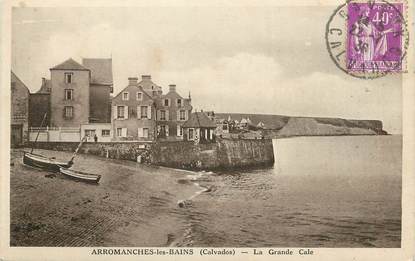 / CPA FRANCE 14 "Arromanches les Bains, la grande Cale"