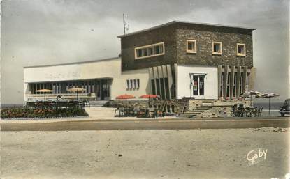 / CPSM FRANCE 14 "Courseulles sur Mer, restaurant bar de la plage"