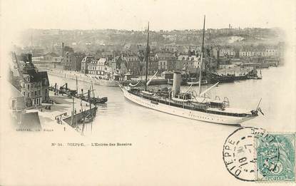 / CPA FRANCE 76 "Dieppe, l'entrée des Bassins"