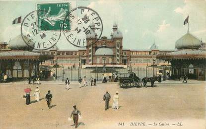 / CPA FRANCE 76 "Dieppe, le casino" / TIMBRE DE CARNET