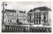 79 Deux SÈvre / CPSM FRANCE 79 "Parthenay, monument aux morts"