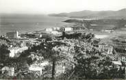 83 Var / CPSM FRANCE 83 "Le Lavandou, la pointe de Gouron et le cap Benat"