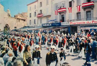 / CPSM FRANCE 83 "Saint Tropez, les mousquetaires"