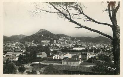 / CPSM FRANCE 83 "Hyères les Palmiers, vue générale"