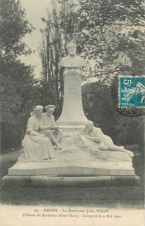 CPA FRANCE 80 "Amiens, le monument Jules VERNE"