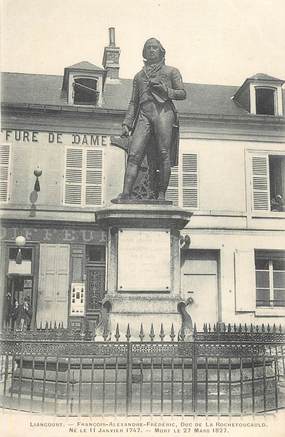 CPA FRANCE 60 "Liancourt, statue de François Alexandre frédéric, Duc de la Rochefoucauld" / STATUE