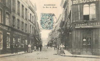 / CPA FRANCE 59 "Maubeuge, la rue de Mons"