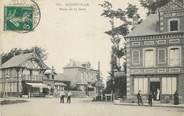 76 Seine Maritime / CPA FRANCE 76 "Goderville, place de la Gare"