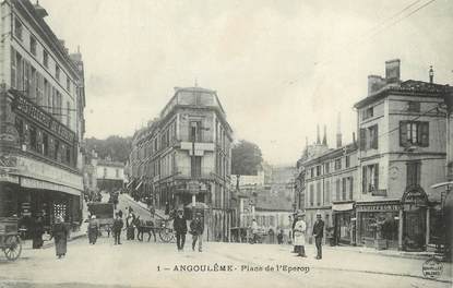 / CPA FRANCE 16 "Angoulême, place de l'Eperon"