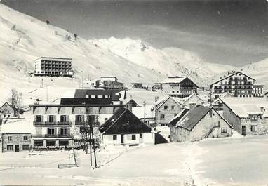 / CPSM FRANCE 38 "Les Deux Alpes, vue générale"