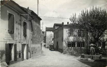 CPSM FRANCE 83 "Ginasservis, Place de la Poste"