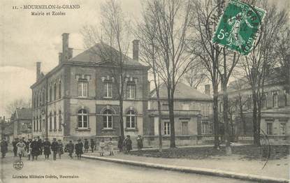 / CPA FRANCE 51 "Mourmelon le Grand, mairie et écoles"