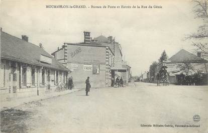 / CPA FRANCE 51 "Mourmelon le Grand, bureau de poste et entrée de la rue du Génie"