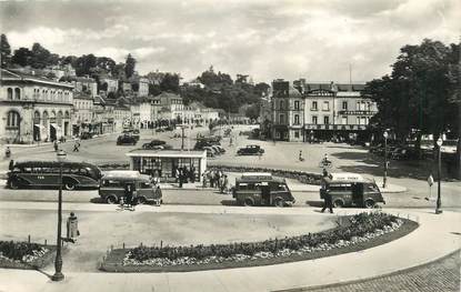 / CPSM FRANCE 53 "Laval, gare des T.U.I. et promenade de Changé"