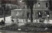 52 Haute Marne / CPSM FRANCE 52 "Bourbonne les Bains, les jardins de l'établissement thermal"