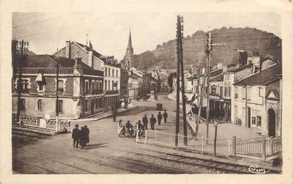 / CPA FRANCE 52 "Joinville, rue Aristde Briand"