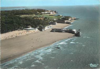 / CPSM FRANCE 17 "Meschers les bains, l'Oasis des Vergnes et la plage"