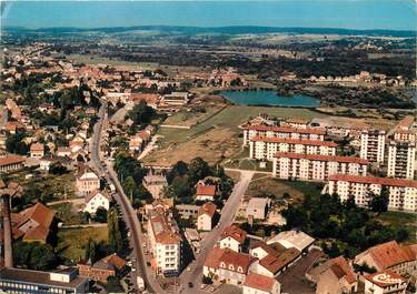 / CPSM FRANCE 25 "Sochaux, vue aérienne"