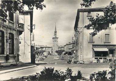 / CPSM FRANCE 26 "Romans, la place Charles De Gaulle"