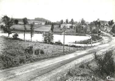 / CPSM FRANCE 63 "Fournols d'Auvergne, le plan d'eau"