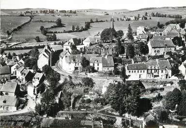 / CPSM FRANCE 63 "Latour d'Auvergne, vue générale, l'église"