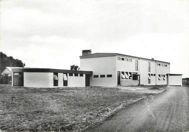 / CPSM FRANCE 86 "Poitiers, auberge de jeunesse"