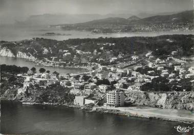 / CPSM FRANCE 83 "Sanary sur Mer, vue générale aérienne sur le port Issol"