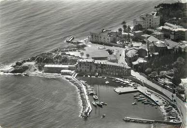 / CPSM FRANCE 06 "Beaulieu sur Mer, le port et les grands hôtels"