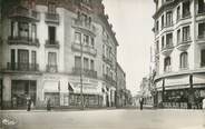 03 Allier / CPA FRANCE 03 "Montluçon, carrefour rue Bretonne et bld de Courtais" / COMMERCE