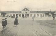 18 Cher / CPA FRANCE 18 "Bourges, gare"