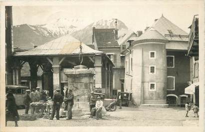 / CPA FRANCE 05 "Saint Bonnet, place Grenette"