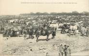 14 Calvado / CPA FRANCE 14 "Condé sur Noireau, grande foire Saint Gilles, marché aux chevaux"