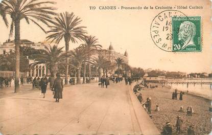 CPA FRANCE 06 "Cannes, promenade de la Croisette, Hotel Carlton"