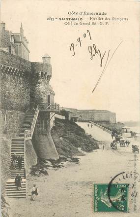  / CPA FRANCE 35 "Saint Malo, escalier des remparts"