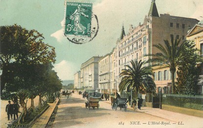  / CPA FRANCE 06 "Nice, l'hôtel Royal"