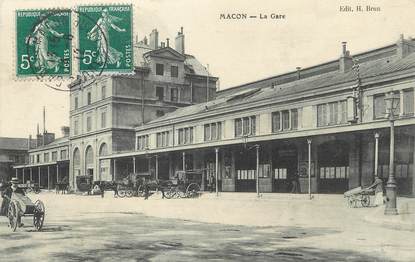 / CPA FRANCE 71 "Macon, la Gare"